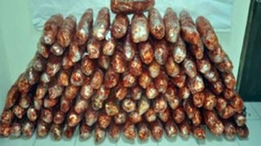 Sucuk Arasında Uyuşturucu Sevkıyatı