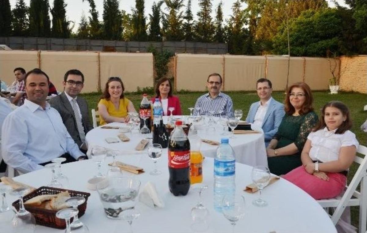 Bafra&rsquo;da Tayini &Ccedil;ıkan Hakim Ve Savcılara Veda Yemeği