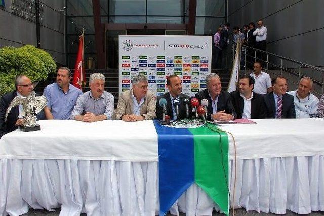 Çaykur Rizespor’da Mehmet Özdilek Dönemi Resmen Başladı