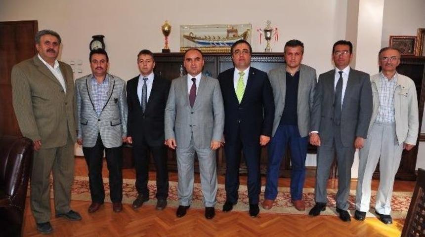 Ağa&ccedil; İşleri Odası&rsquo;ndan Vali G&uuml;naydın&rsquo;a Ziyaret