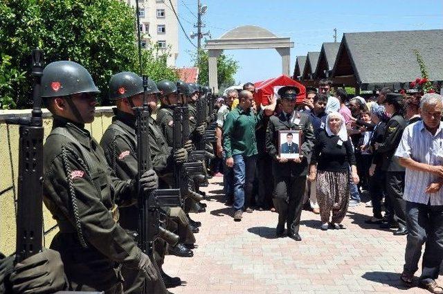 Trafik Kazasında Hayatını Kaybeden Uzman Çavuş Toprağa Verildi