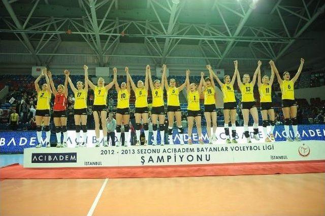 Vakıfbank Guınness Rekorlar Kitabı&rsquo;na Girdi 1
