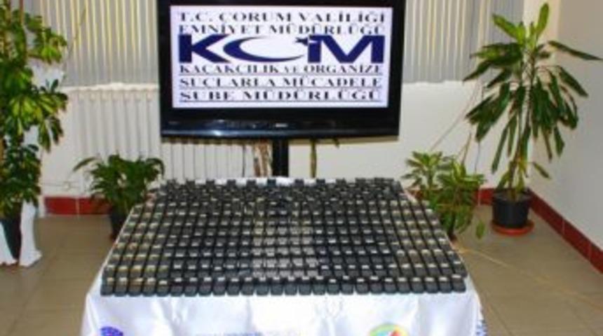 Osmancık&rsquo;ta Ka&ccedil;ak Cep Telefonu Operasyonu