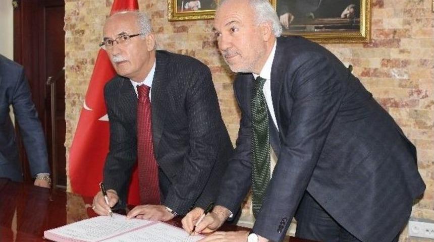 K&uuml;tahya'da Camilerin Temizliğini Belediye Yapacak