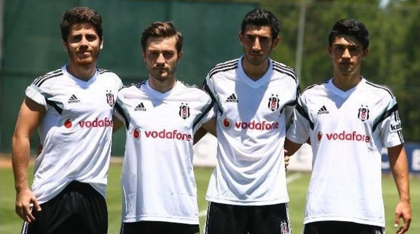 Beşiktaş&rsquo;ta 4 Gen&ccedil; A Takım&rsquo;la &Ccedil;alıştı