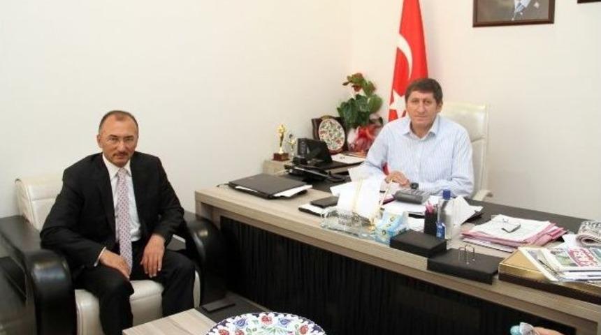 Ardahan Belediye Başkanından Esenyurt&rsquo;a Ziyaret