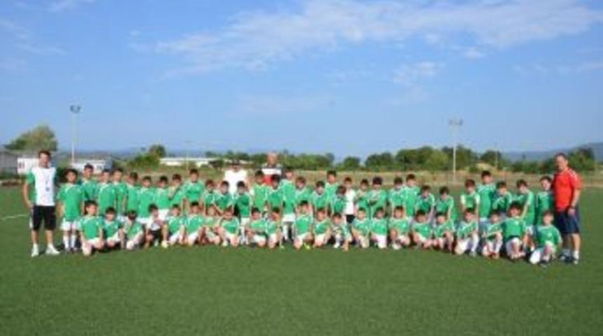 D&uuml;zce&rsquo;de &Ouml;ğrenciler Bu Yaz Hem Eğlenecek Hem &Ouml;ğrenecek