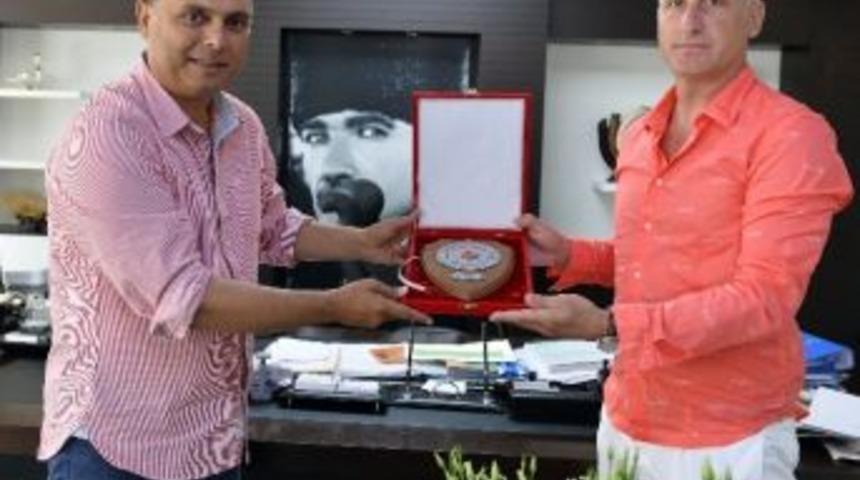 B&uuml;kreş-muratpaşa Arasında Dostluk K&ouml;pr&uuml;s&uuml;