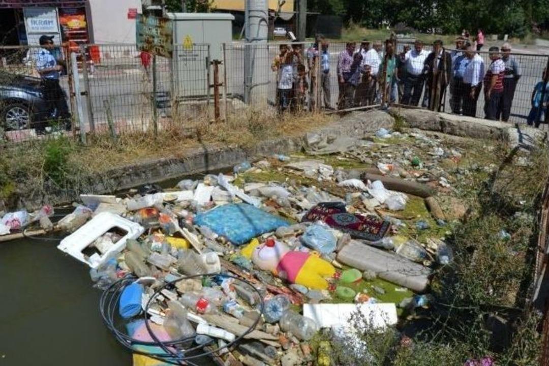 Başkan &Ccedil;er&ccedil;i Horozk&ouml;y&rsquo;de Vatandaşlarla Buluştu