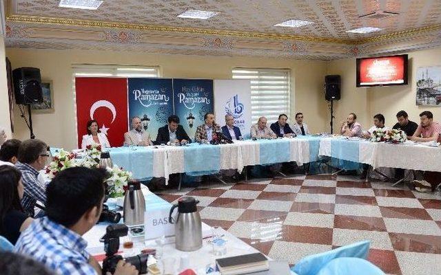 Dar Gelirliler, &lsquo;iftar Bileti&rsquo; İle Oru&ccedil; A&ccedil;acak 2