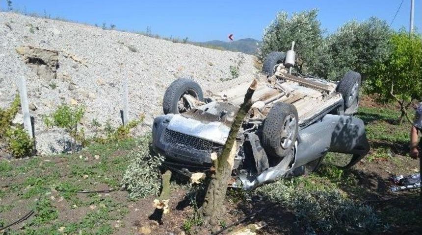 Bigadiç'te Trafik Kazası: 2 Yaralı