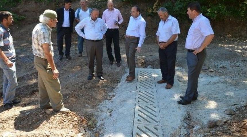 Başkan &Uuml;z&uuml;lmez Mahallelerde İncelemelerde Bulundu