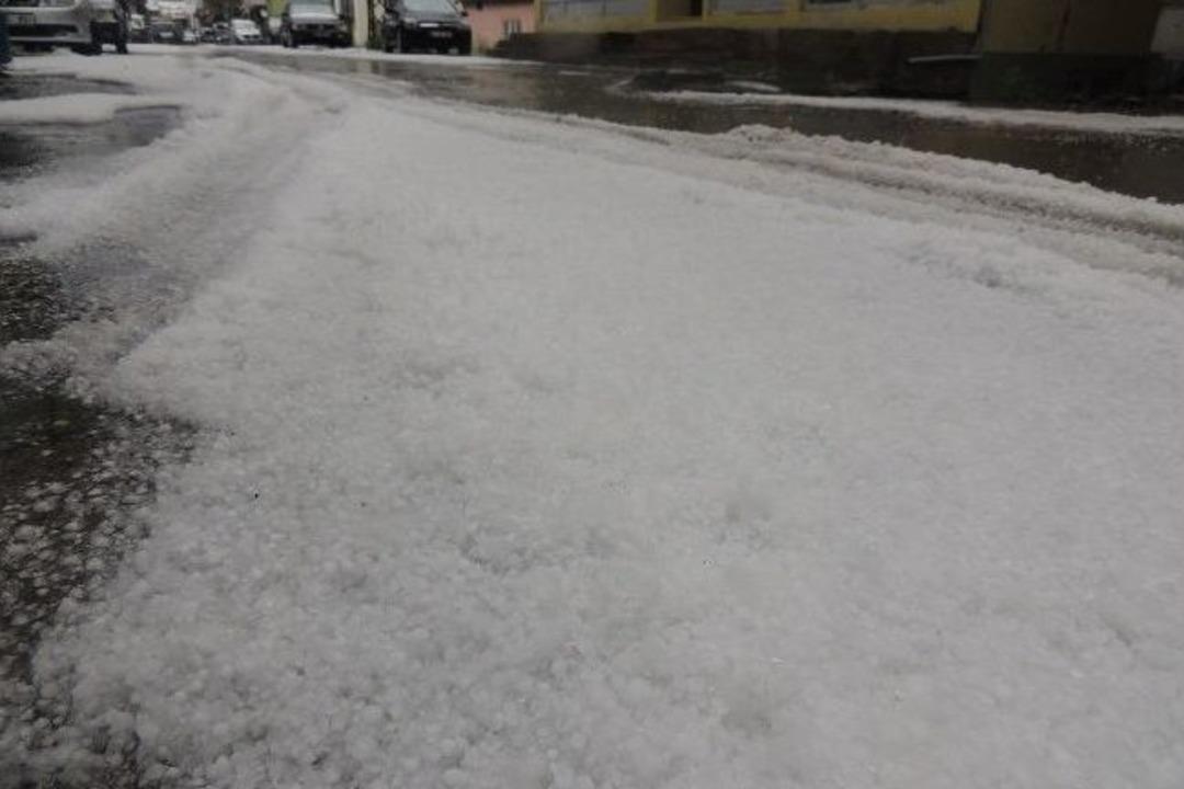 Eleşkirt&rsquo;te Dolu Yağışı