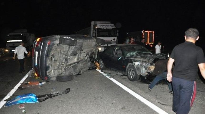 Afyonkarahisar'da Trafik Kazası: 6 Yaralı