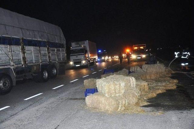 Afyonkarahisar'da Trafik Kazası: 6 Yaralı