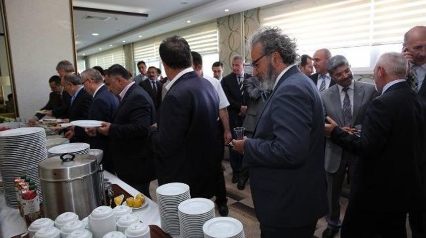 Bayburt Protokol&uuml;, Bayburt &Uuml;niversitesi&rsquo;nin D&uuml;zenlediği Kahvaltıda Bir Araya Geldi