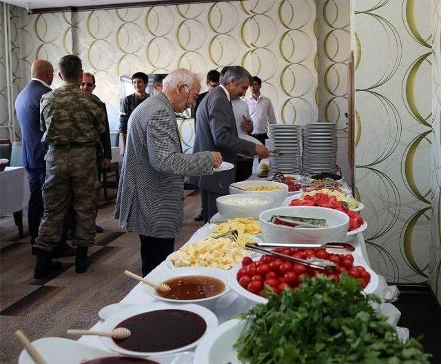 Bayburt Protokolü, Bayburt Üniversitesi’nin Düzenlediği Kahvaltıda Bir Araya Geldi