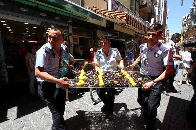 Karşıyaka'da Gıda Terörüne Son