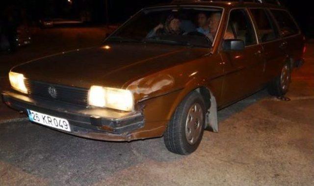 Bilecik&rsquo;te Otomobille Motosiklet &Ccedil;arpıştı: 2 Yaralı 1