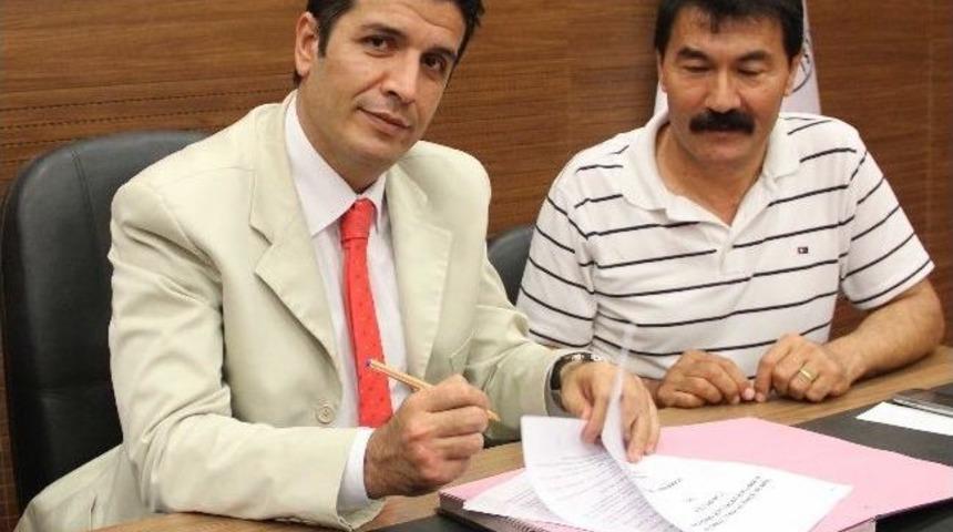 D&ouml;şemealtı Belediyesi'nde Toplu S&ouml;zleşme Sevinci