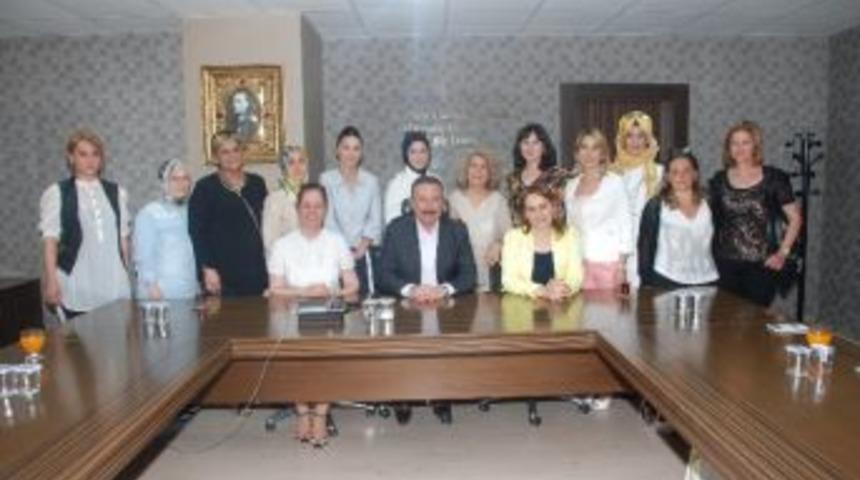 Kadın Meclisinden Başkan Doğan'a Ziyaret