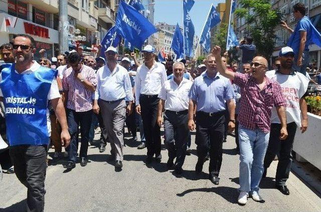 Başkan Tarhan’dan Grev Yapan Cam İşçilerine Destek Ziyareti 1