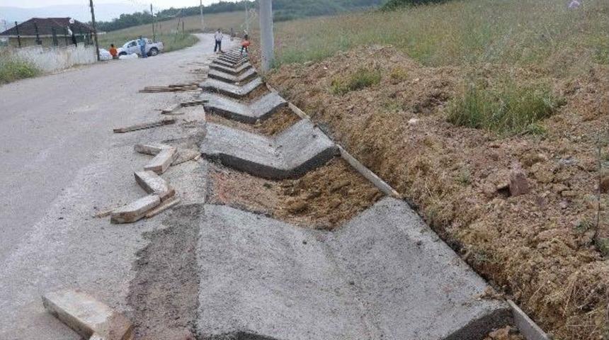 K&ouml;y Yolları V Kanalla Korunuyor