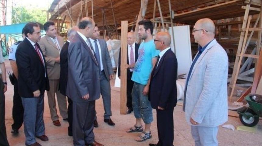 Vali Azizoğlu, Kurucaşile'yi Ziyaret Etti