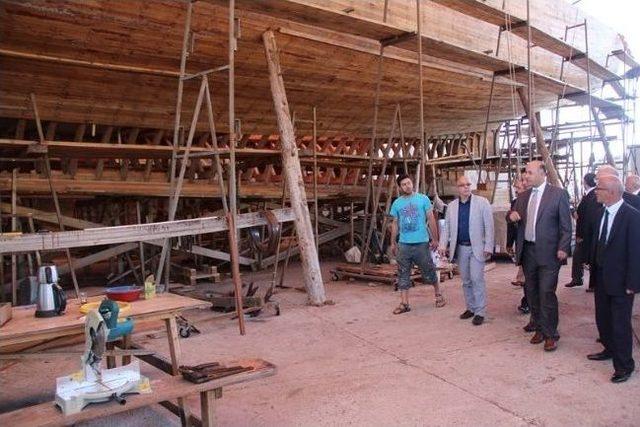 Vali Azizoğlu, Kurucaşile yi Ziyaret Etti 1