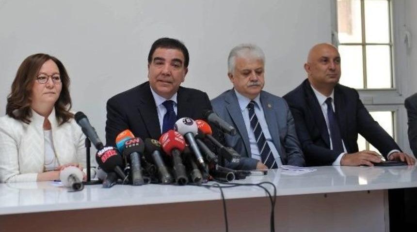 İhsanoğlu&rsquo;nun Se&ccedil;im Kampanyası