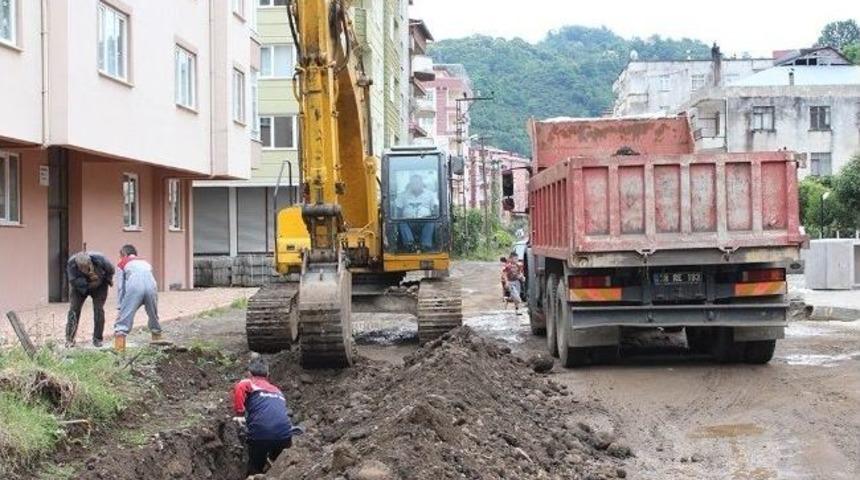 Kanserojen Madde İ&ccedil;eren Su Boruları Değiştiriliyor