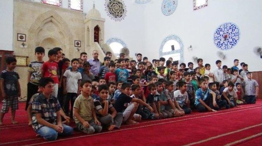 Yaz Kursları Camileri Şenlendirdi
