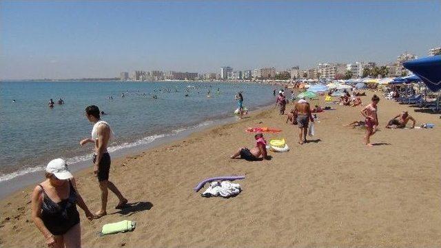 (özel Haber) Silifke’de Sıcak Hava Bunalttı 2