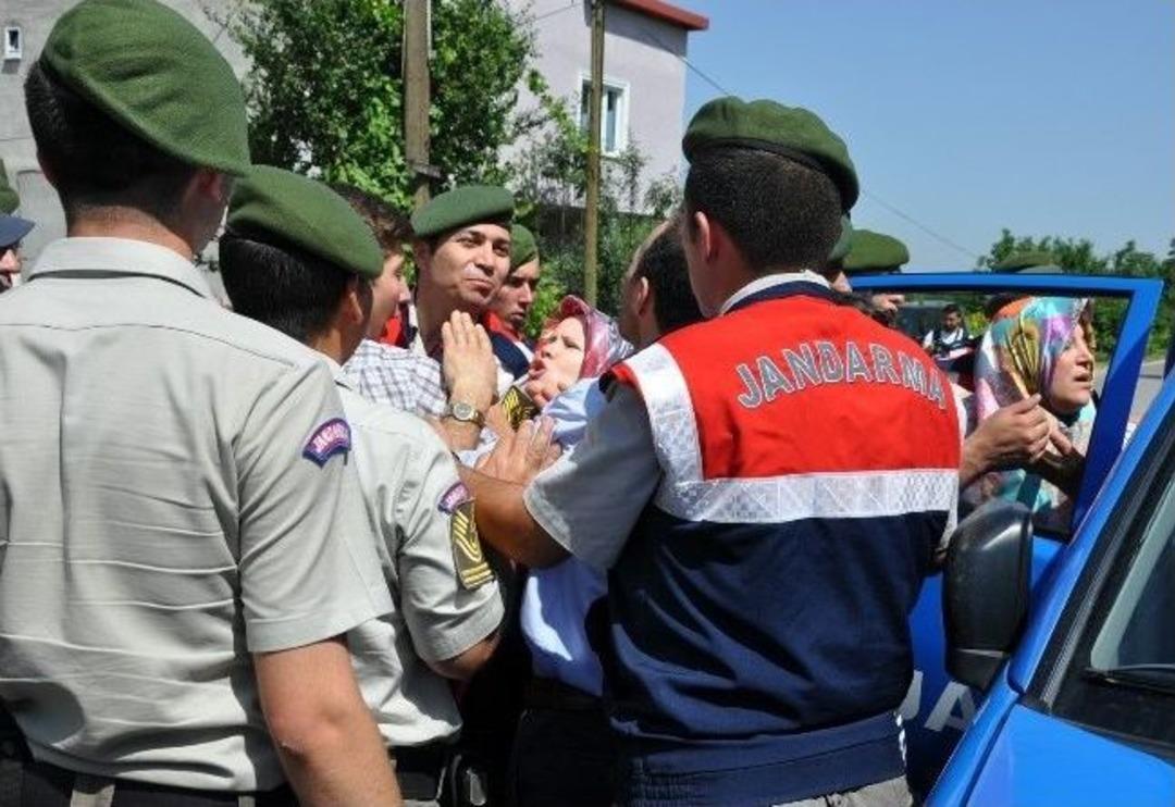 İneg&ouml;l&rsquo;de Olaylı Yıkım