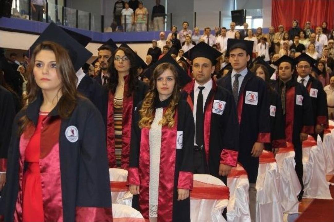 Sağlık Camiasına 170 Yeni Hekim