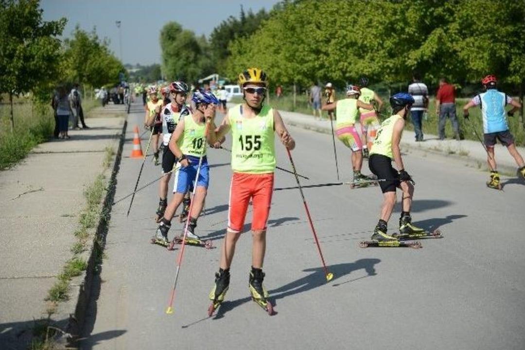 Tekerlekli Kayak Şampiyonası Başladı