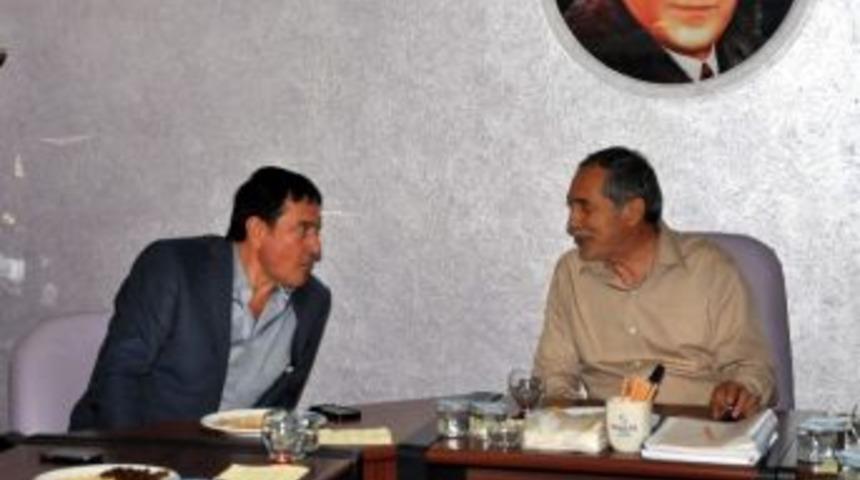 G&ouml;lbaşı İl&ccedil;esine Bin Kişilik İş İstihdamı