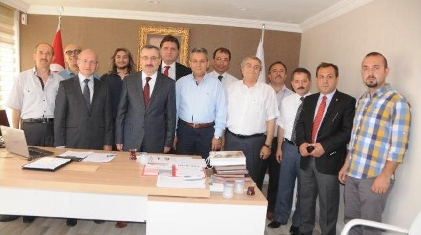 Trabzonlulardan Memiş&rsquo;e Tebrik Ziyareti