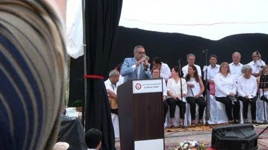 Alevi Dernekleri Genel Başkanı Demir'e, "ekmeleddin İhsanoğlu" Tepkisi