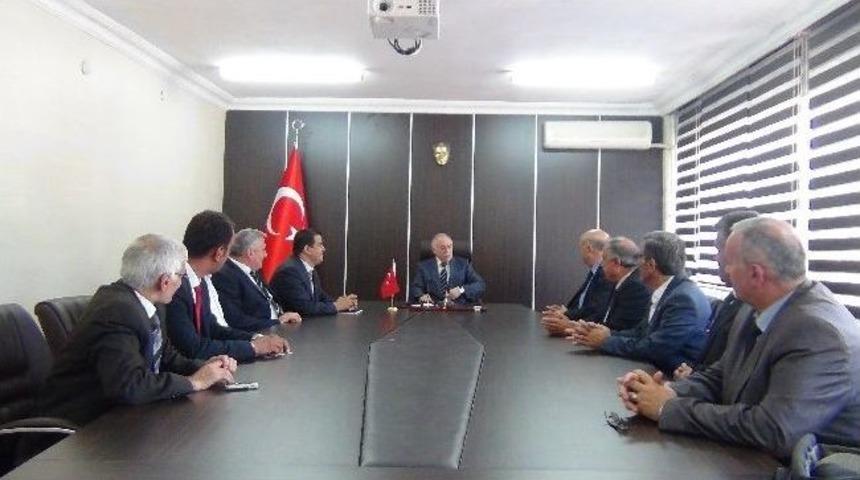 Muhtarlar Derneği&rsquo;nden Kaymakam &Ccedil;ay&rsquo;a Ziyaret