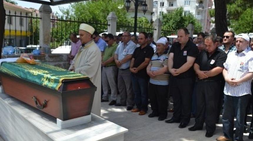 Eski Belediye Başkanı Kansere Yenik D&uuml;şt&uuml;