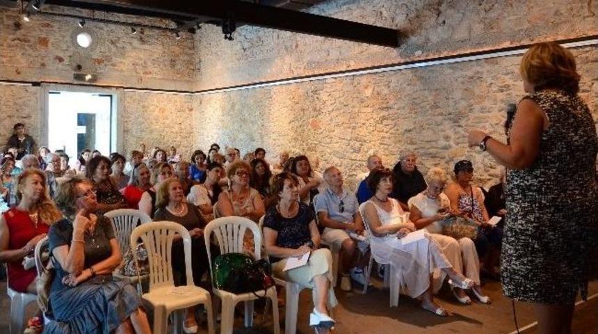 Filiz Tosyalı Trafo Bodrum&rsquo;da Konferans Verdi