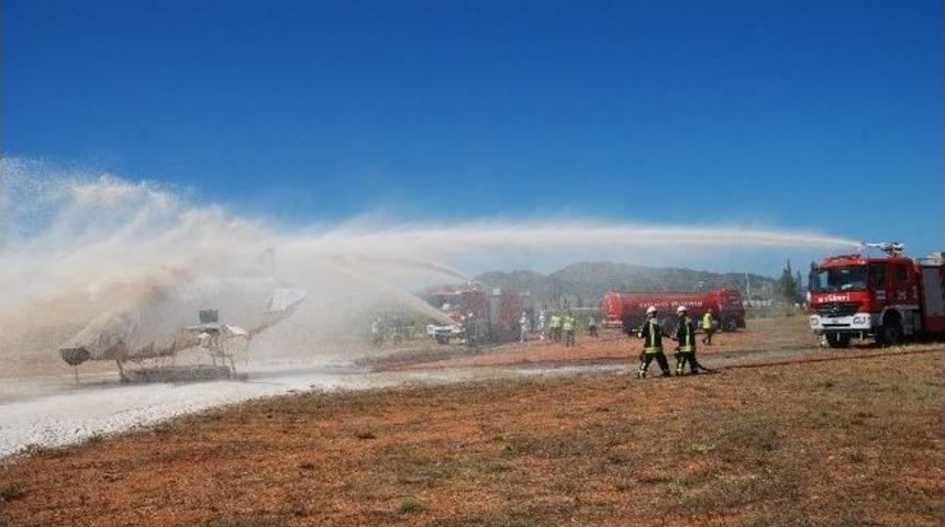 Gazipaşa Havalimanında Yangın Tatbikatı