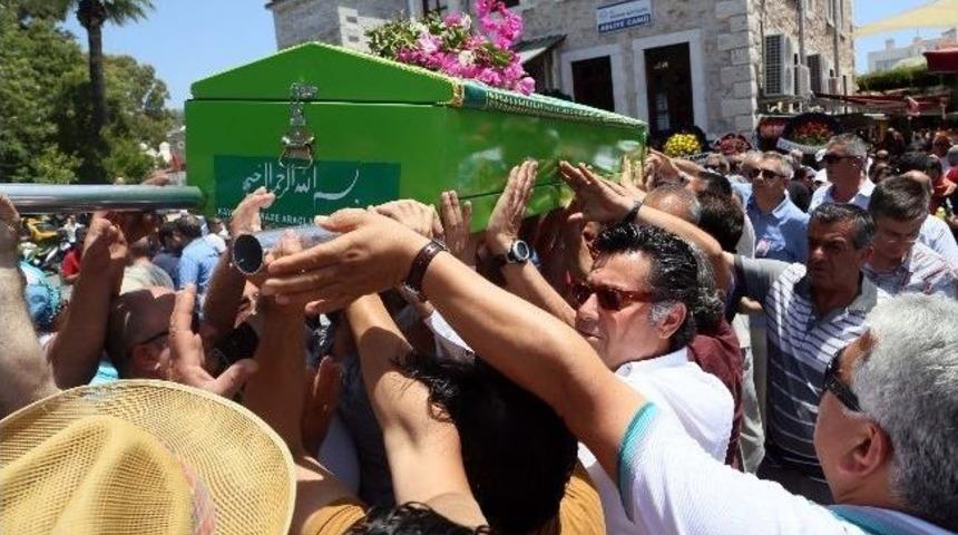 Ahmet Murat T&uuml;rkşen, Son Yolculuğuna Uğurlandı