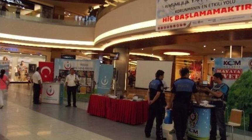 Bağımlılık Bilin&ccedil;lendirme Standı A&ccedil;ıldı