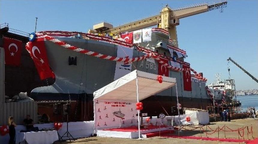 Kurtarma Ve Yedekleme Gemisi &ldquo;ışın&rsquo;&rsquo; Denize İndirildi