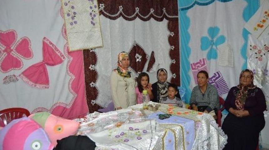 Besni Halk Eğitim Merkezi Yıl Sonu Sergisi A&ccedil;ıldı