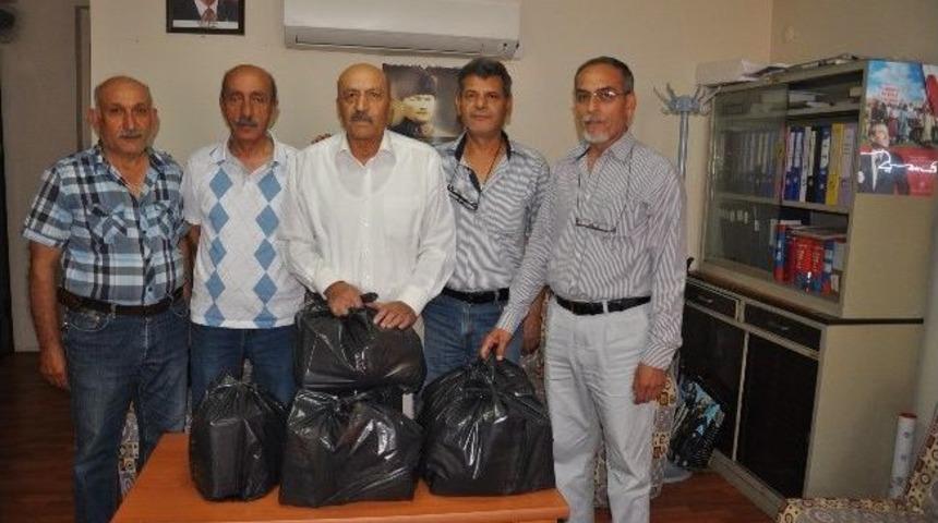 Nazilli'de Emeklilerden 80 Aileye Gıda Yardımı