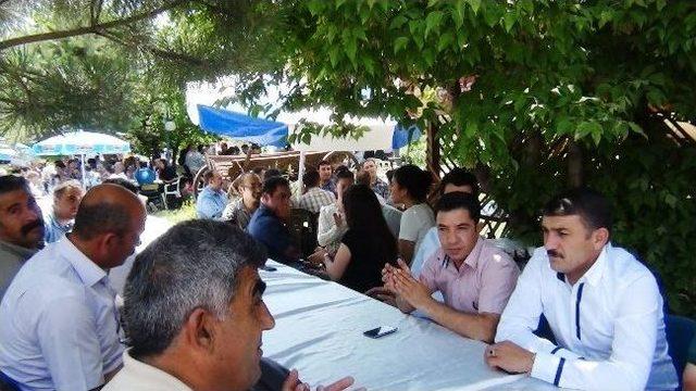 M&uuml;d&uuml;r Y&uuml;ce&rsquo;den &Ouml;ğretmenler Onuruna Yemek 1