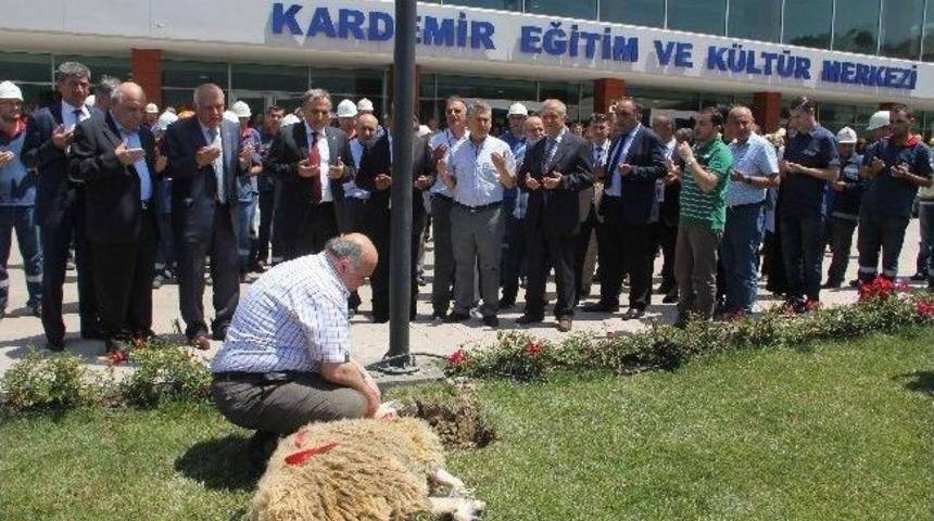 Kardemir, Eğitim Ve K&uuml;lt&uuml;r Merkezini Hizmete A&ccedil;tı